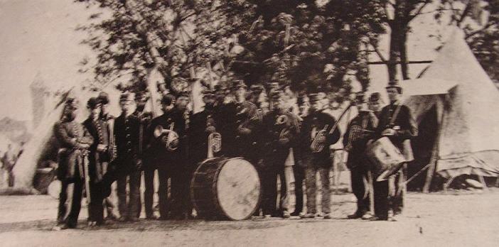 Photo of a Civil War band